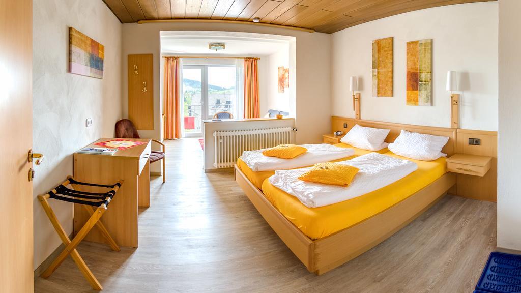 Hotelpension Schroeder Willingen (Upland) Exterior foto